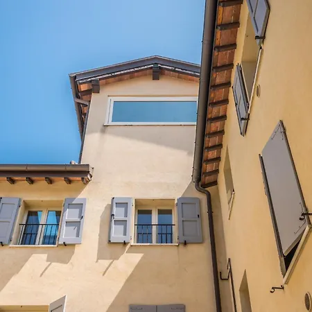 Residenza Bella Vita, Eleganza In Centro Modena Buitenkant foto