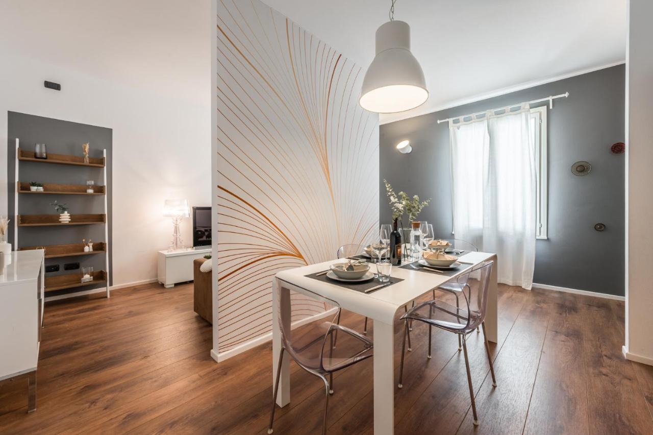 Residenza Bella Vita, Eleganza In Centro Apartment *