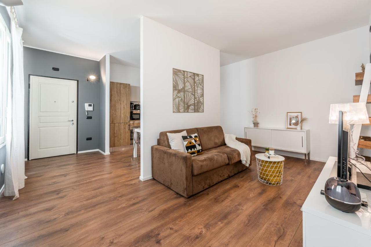 Residenza Bella Vita, Eleganza In Centro Apartment *